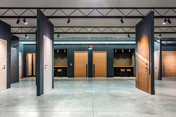 Zanini, un “mondo da aprire” La gamma di arredi si amplia Zanini, un “mondo da aprire” La gamma di arredi si amplia