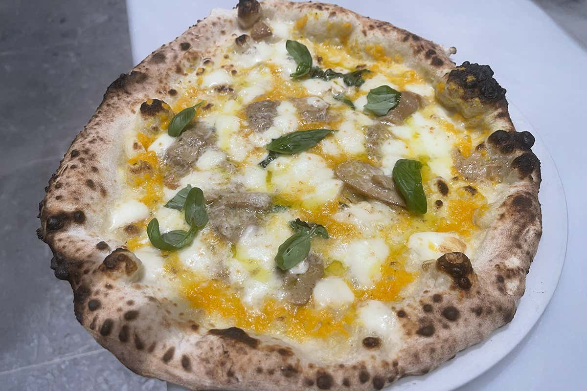 Pizza gourmet zucca e porcini con profumi irpini