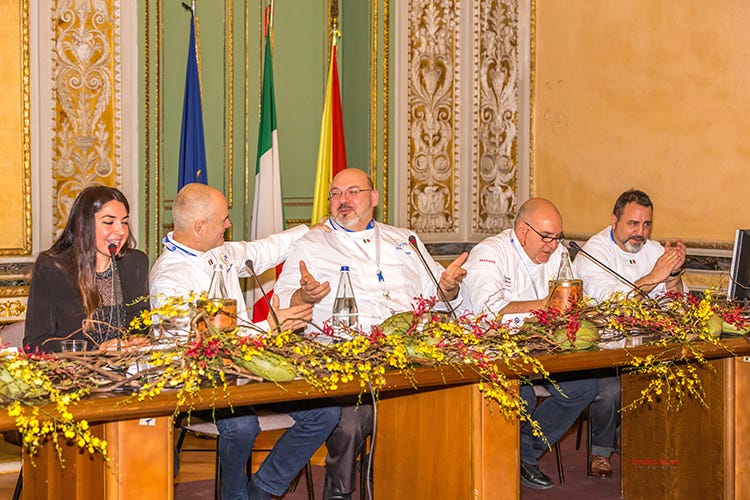 (Euro-Toques, 1° Congresso Sicilia Presentata la Guida 2019 con 242 soci)