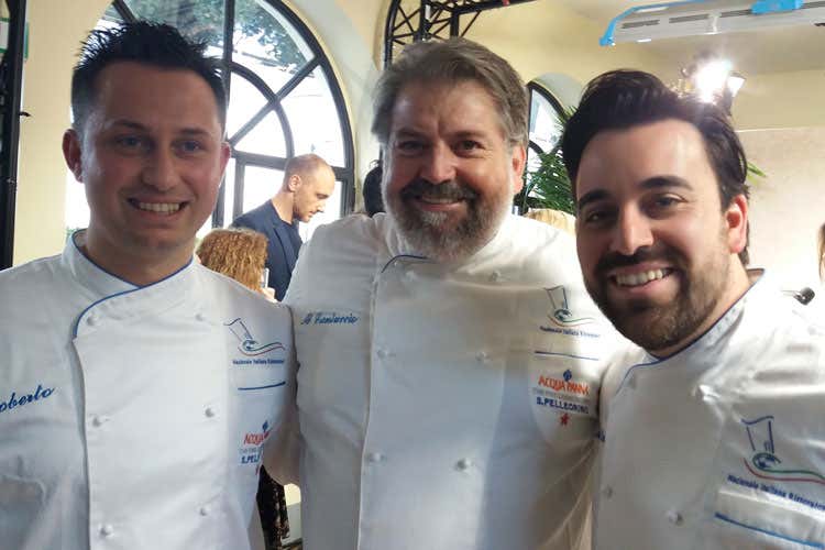 (A Roma parte Clai Challenge Ai fornelli blogger e influencer) (A Roma parte Clai Challenge Ai fornelli blogger e influencer)