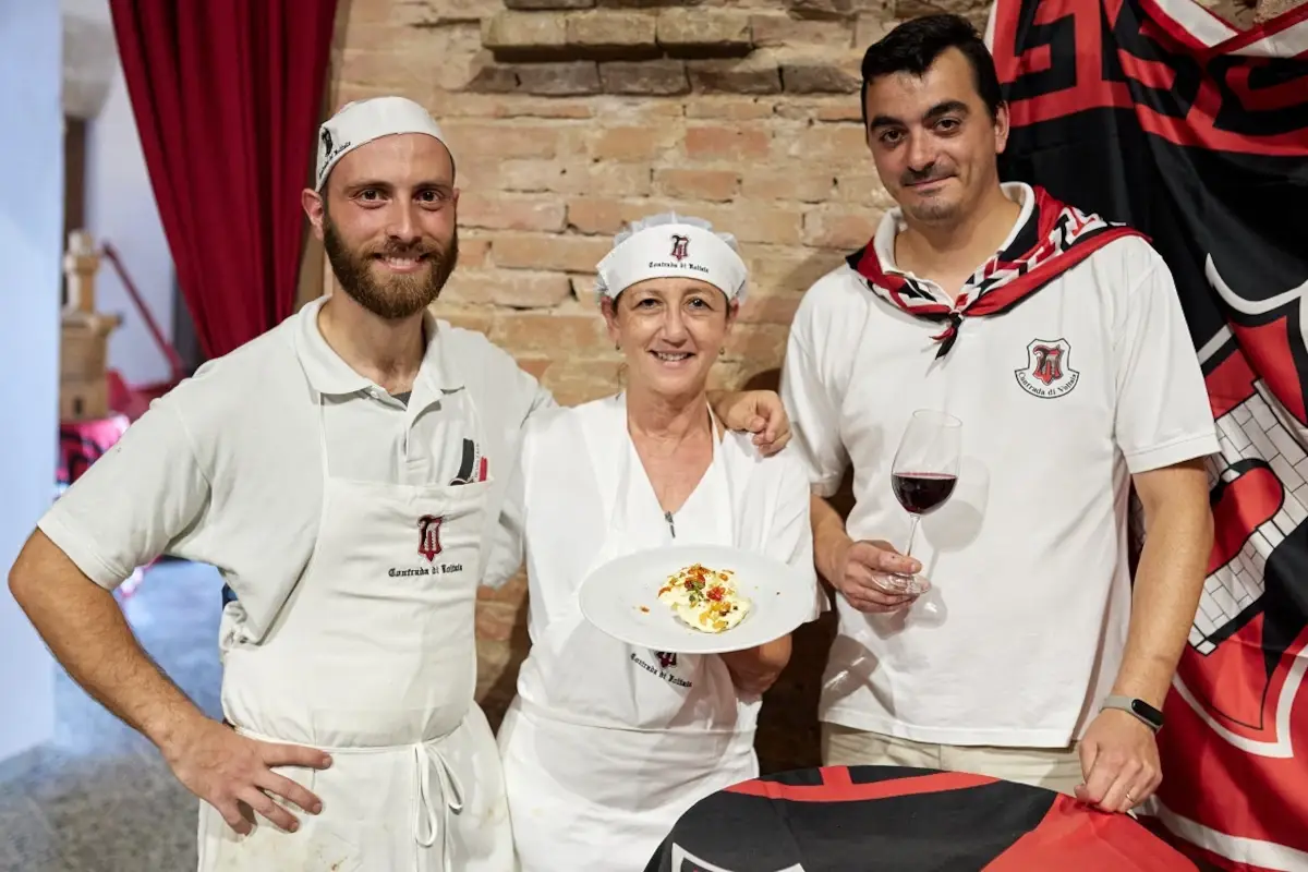 I vincitori di A Tavola con il Nobile: la contrada Voltaia&nbsp; A Tavola con il Nobile: a Montepulciano vince la contrada di Voltaia