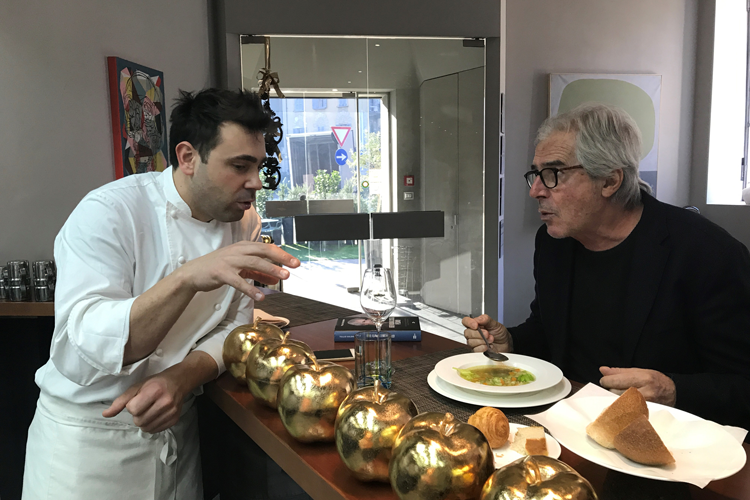 Daniel Canzian e Tullio Solenghi (A Tavola con.... Tullio Solenghi Il curato del paese mio primo piagmalione)