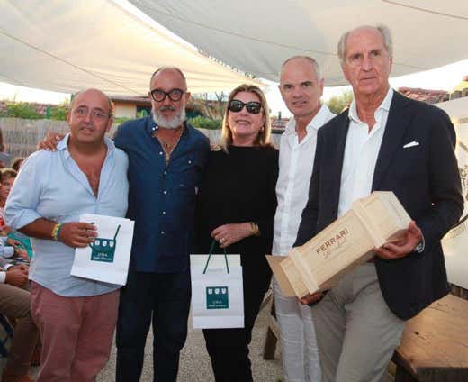 da sinistra: i vincitori Giulio De Socio e Ennio Losi, Flavia Mercatali, Enrico Derflingher e Corrado Dalpiaz