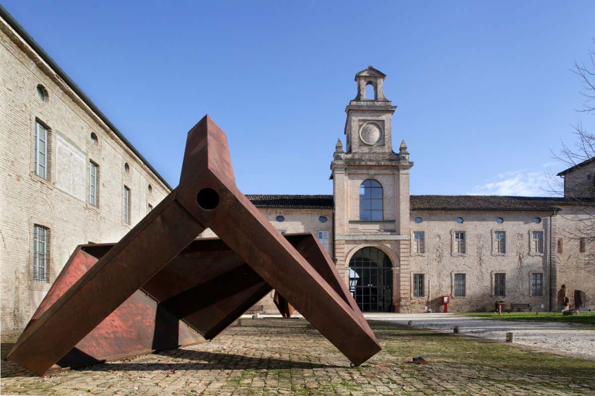 Viaggio per gli appassionati d'arte: scopriamo l'Emilia contemporanea