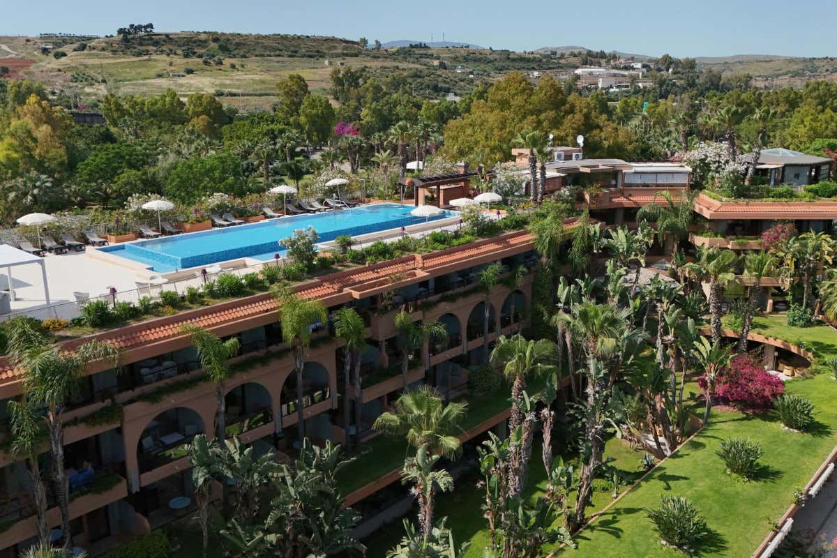 Vista dall'alto sull'Acacia Resort