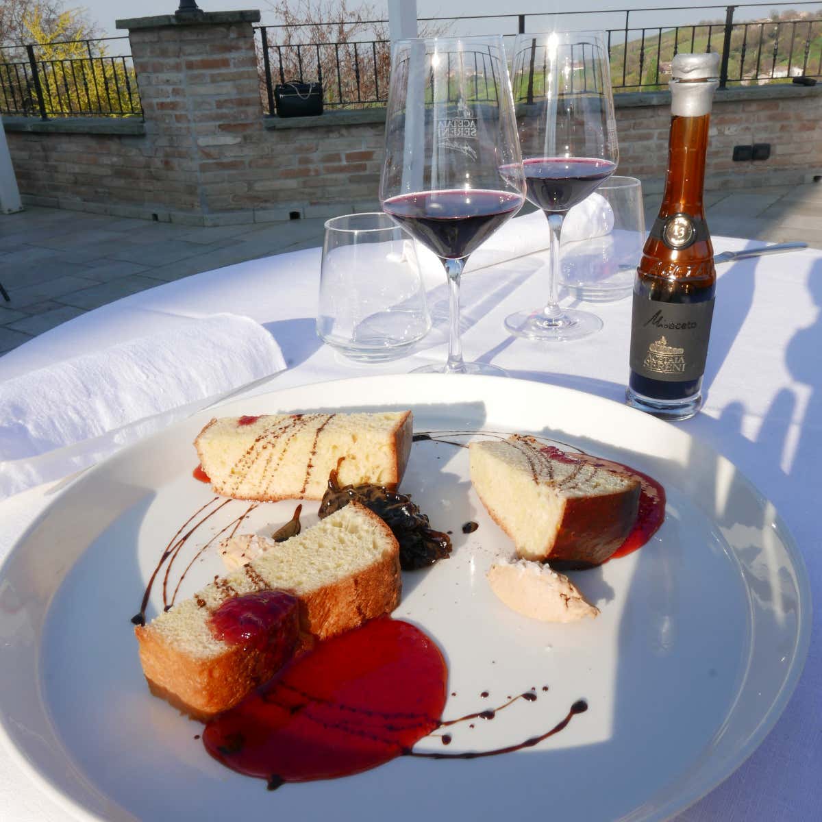 Pan brioche, foie gras e cipolla caramellata con Mioaceto® Argento