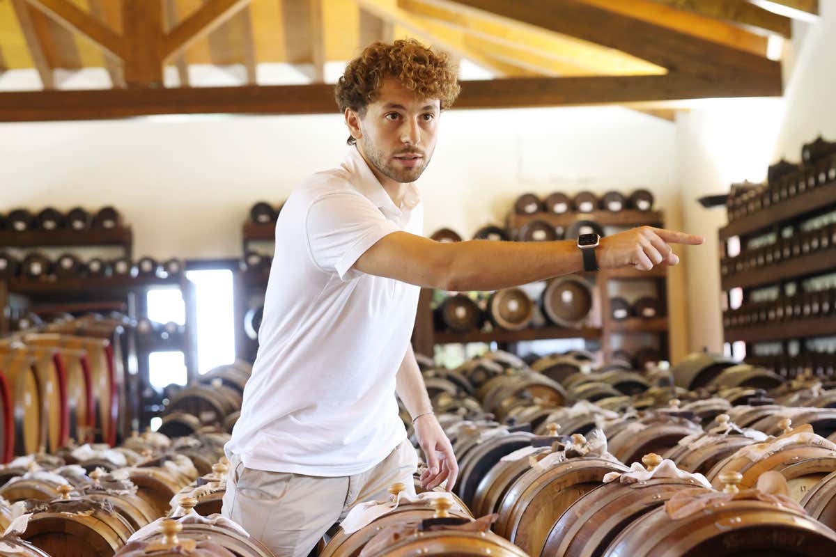 Acetaia Sereni: agriturismo, ristorante e visite guidate all’Oro Nero di Modena Acetaia Sereni: agriturismo, ristorante e visite guidate all’Oro Nero di Modena