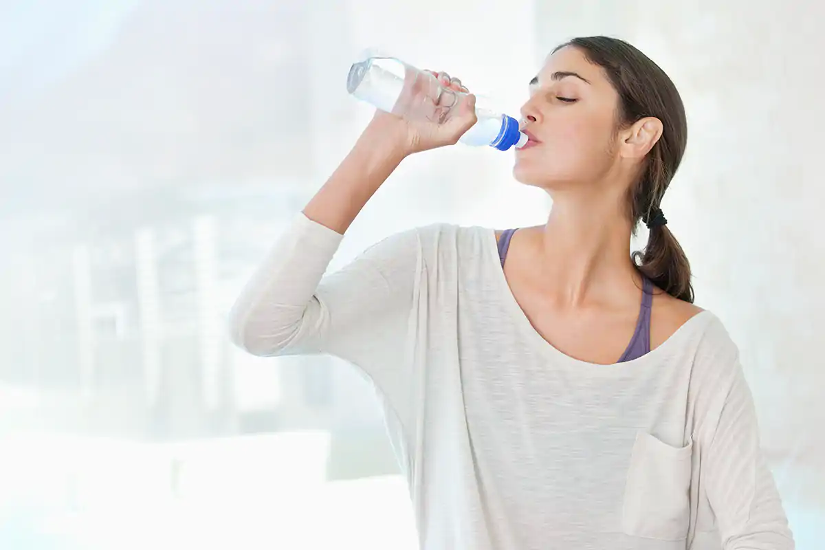 In Italia il costo medio al litro di acqua confezionata &egrave; di 20 centesimi di euro Italia, 9&deg; player mondiale dell'acqua confezionata. Vola l'export