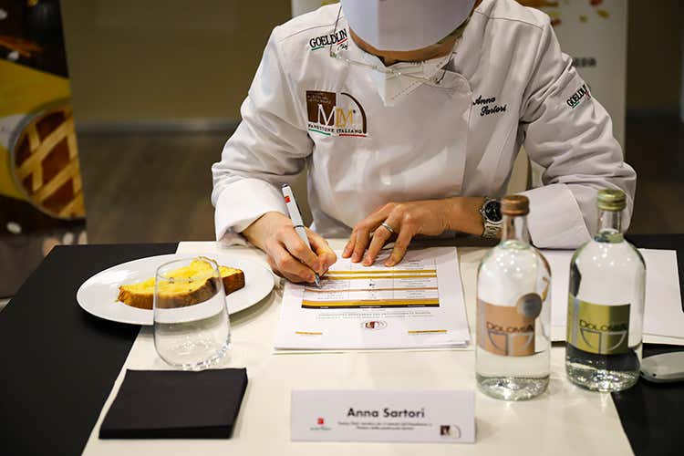 Acqua Dolomia &egrave; exclusive partner di tutti gli eveti organizzati dall'Accademia Acqua Dolomia exclusive partner dall'Accademia del Lievito Madre