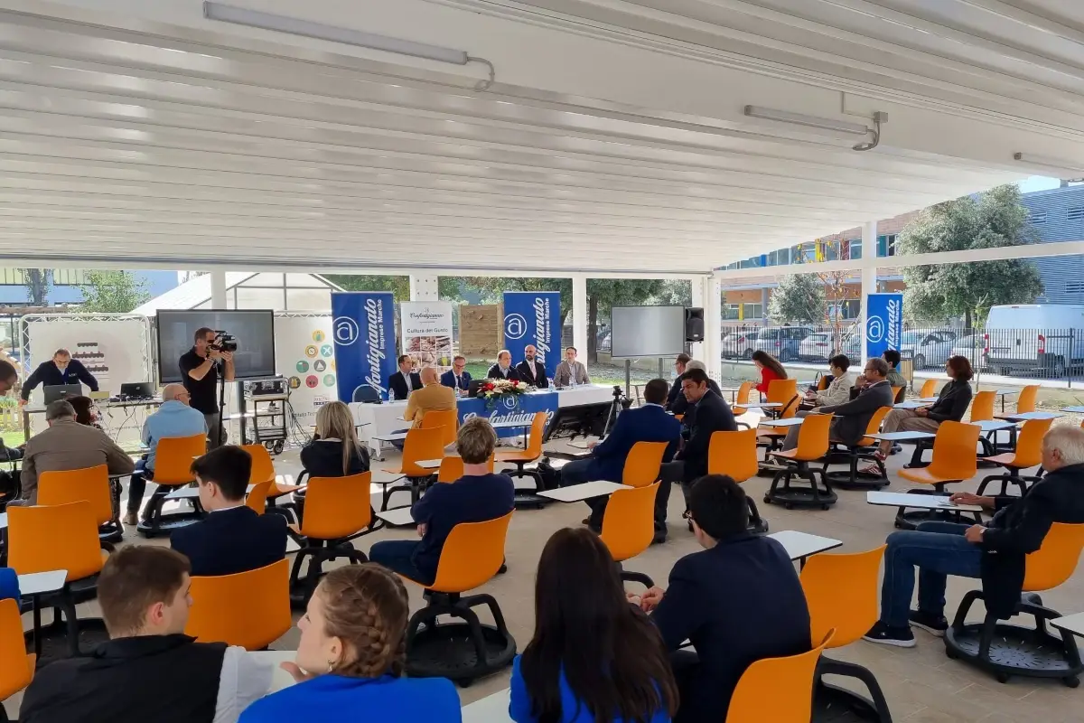 Un momento dell'Aeht di Senigallia&nbsp; Crisi energetica, personale e formazione: le nuove sfide della ristorazione