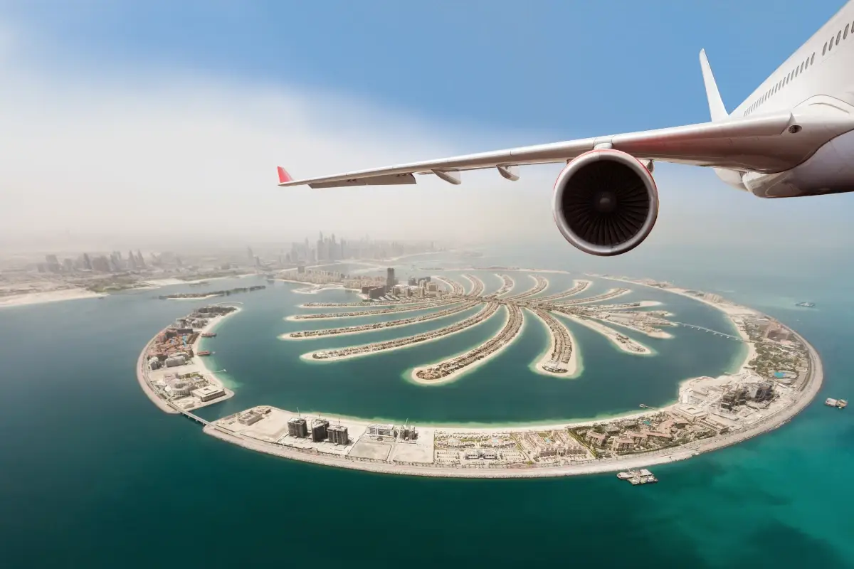 Viaggiare in aereo, preordine dei pasti a bordo in tutta Europa con Emirates