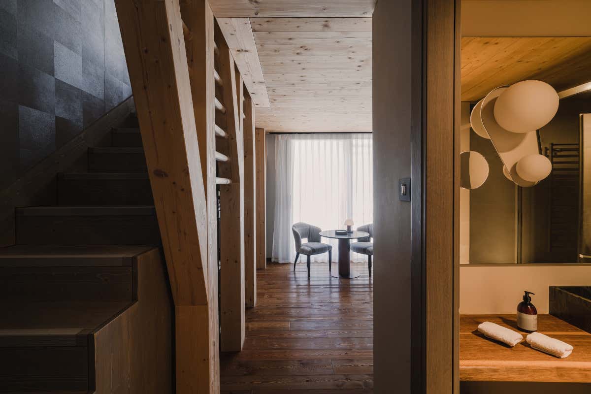 Aethos Monterosa: un'esperienza di lusso e relax tra le Alpi Aethos Monterosa: un'esperienza di lusso e relax tra le Alpi