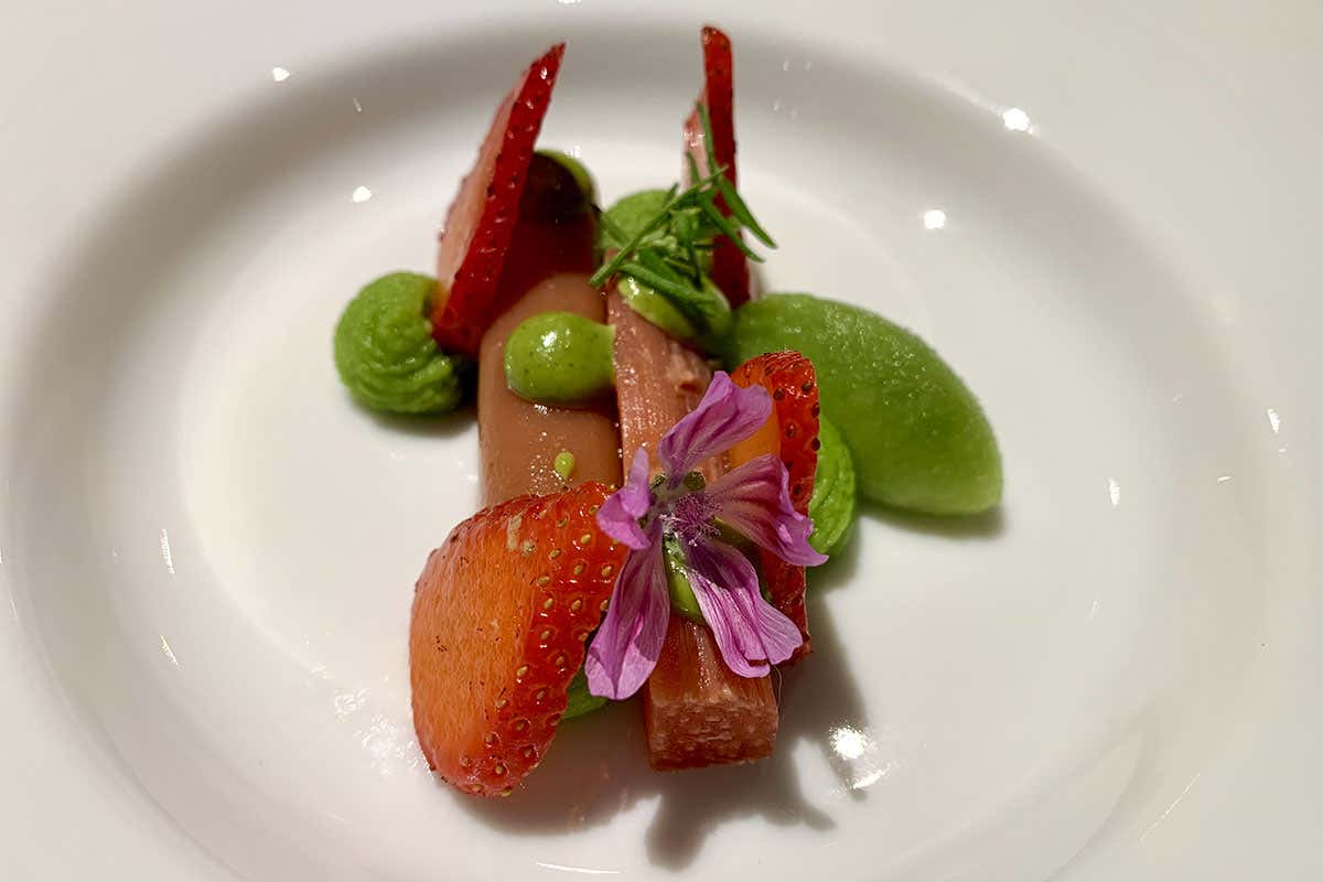 La cucina con le erbe spontanee di Paolo Griffa e Alessandro Gilmozzi