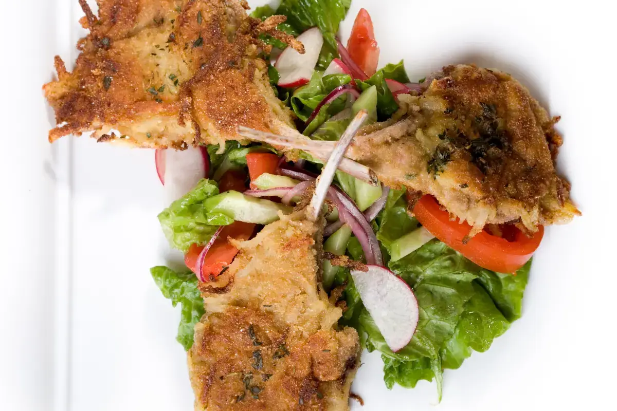 Cotolette di agnello alla milanese Un menu semplice e della tradizione per la Pasqua in casa