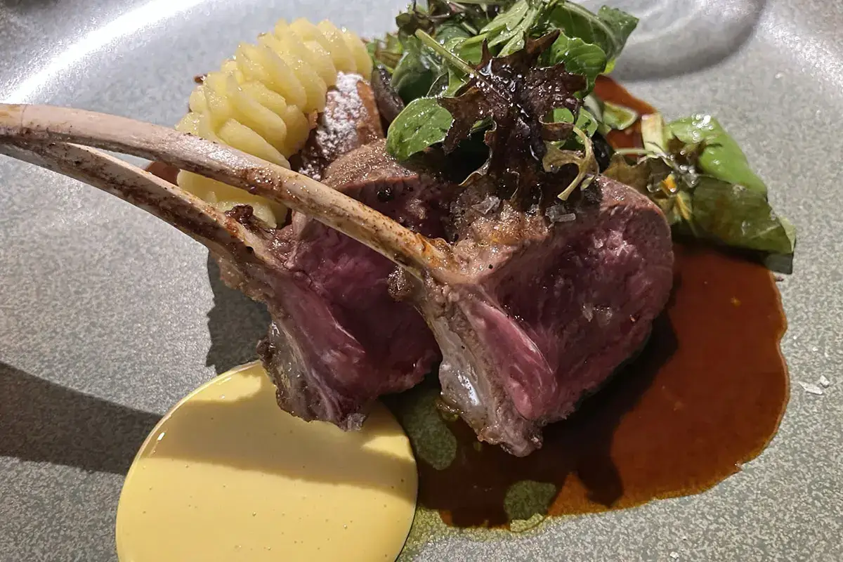 All'Oro, Di Giacinto parte dalla base dei "romani" per piatti di alta cucina