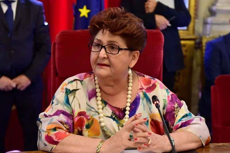 Teresa Bellanova (Blockchain e agricoltura 4.0 nei piani del Ministro Bellanova) Teresa Bellanova (Blockchain e agricoltura 4.0 nei piani del Ministro Bellanova)