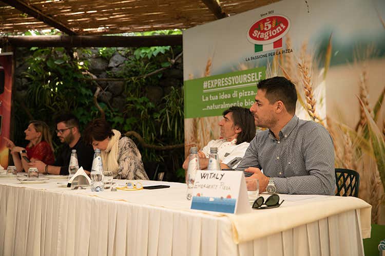 La giuria di Emergente Pizza (Agugiaro&Figna Molini sempre a fianco dei professionisti)