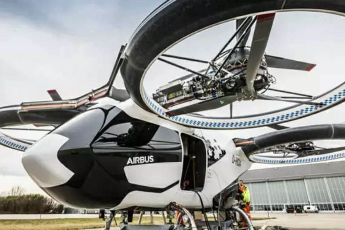 Airbus ha presentato il suo primo taxi volante. Fonte: .lagenziadiviaggi.it Taxi al volo? No taxi volante! In arrivo nel 2023