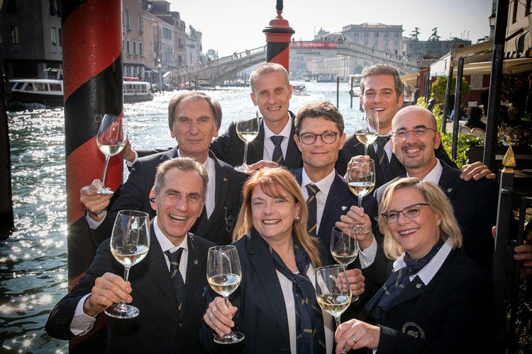 Delegati Ais del Veneto (Ais Veneto, nuovi corsi per futuri esperti di vino)