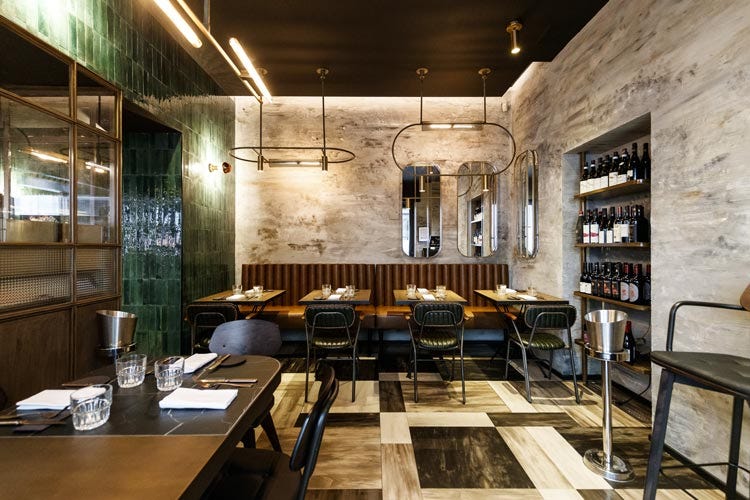 L'interno del locale - Roncoroni trasforma il suo Mercato e porta a Milano la steakhouse Usa