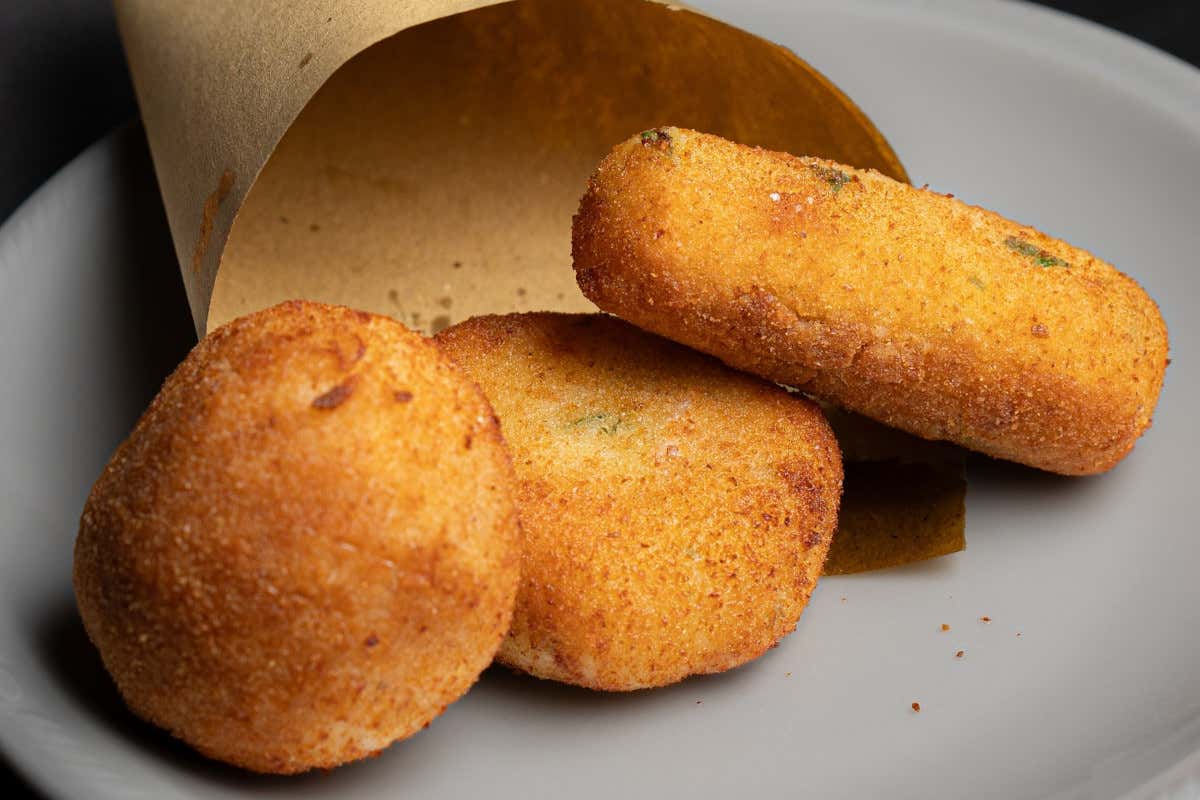 La pizzeria di provincia che conquista senza cercare i riflettori La pizzeria di provincia che conquista senza cercare i riflettori