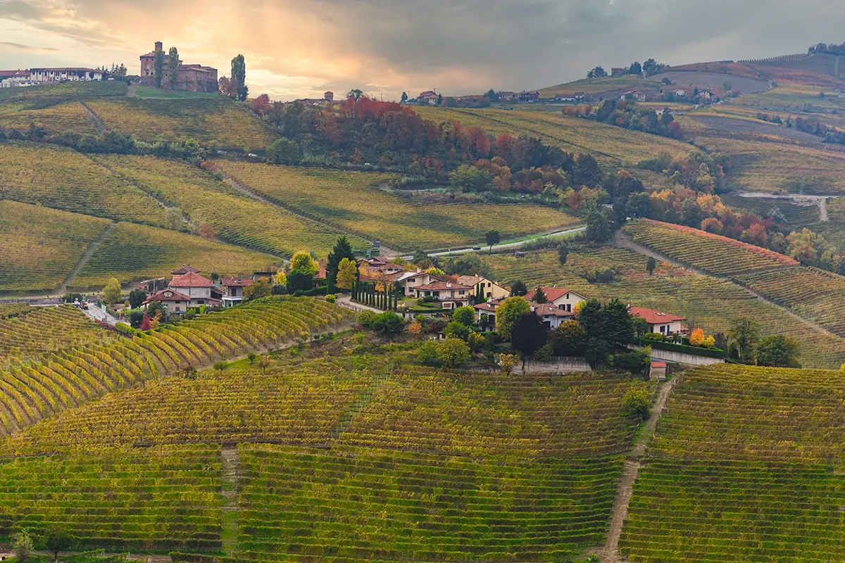 Sono 59 i comuni virtuosi. Nella foto: Alba Vacanze in campagna? Ecco le 59 migliori localit&agrave; italiane