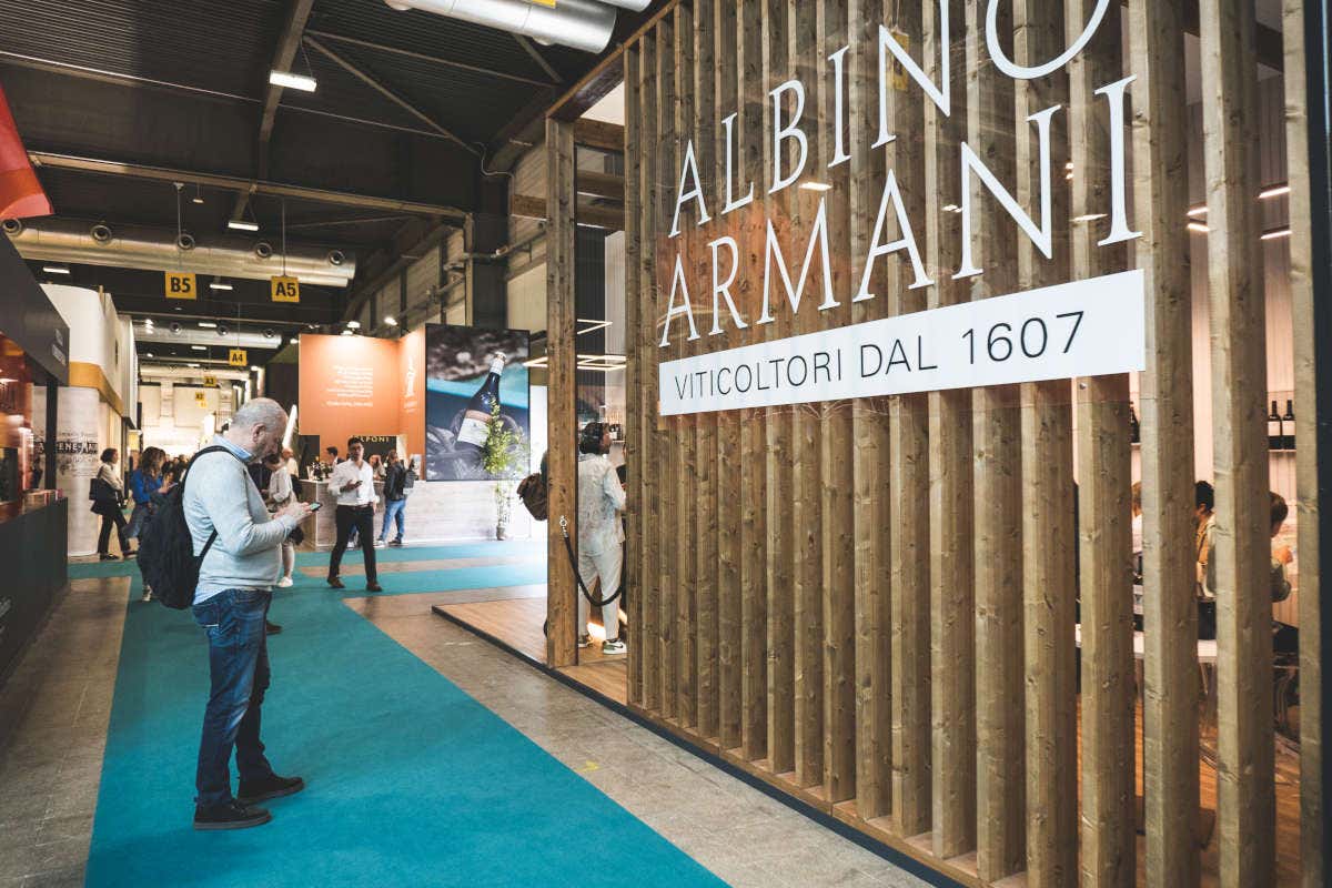 Dal Garda al Friuli: vini freschi ed eleganti espressione dei vitigni autoctoni Dal Garda al Friuli: vini freschi ed eleganti espressione dei vitigni autoctoni