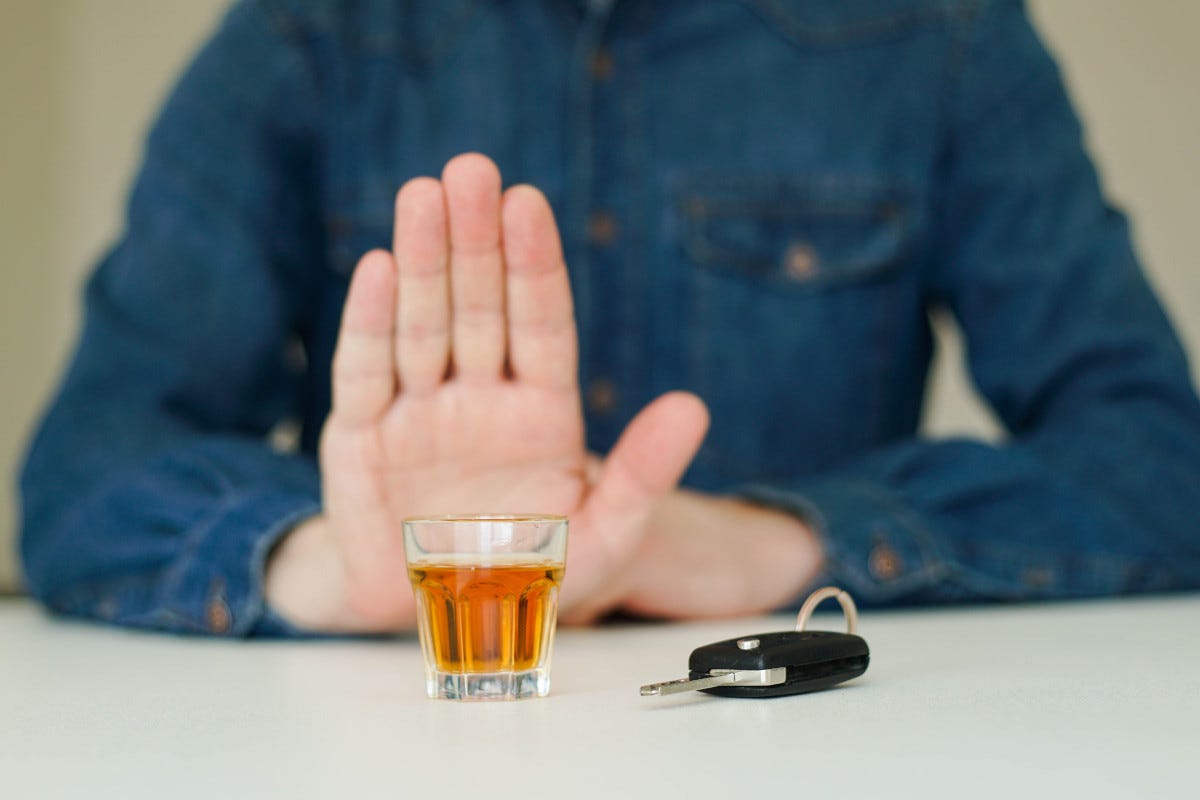 Codice della Strada, le nuove regole di Salvini: tolleranza zero per l'alcol