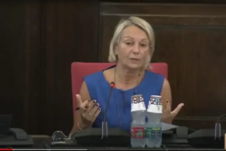 Alessandra Dolci in conferenza stampa a Milano Bar e ristoranti, allarme a Milano: &ldquo;Periferie e movida nel mirino della mafia&rdquo;