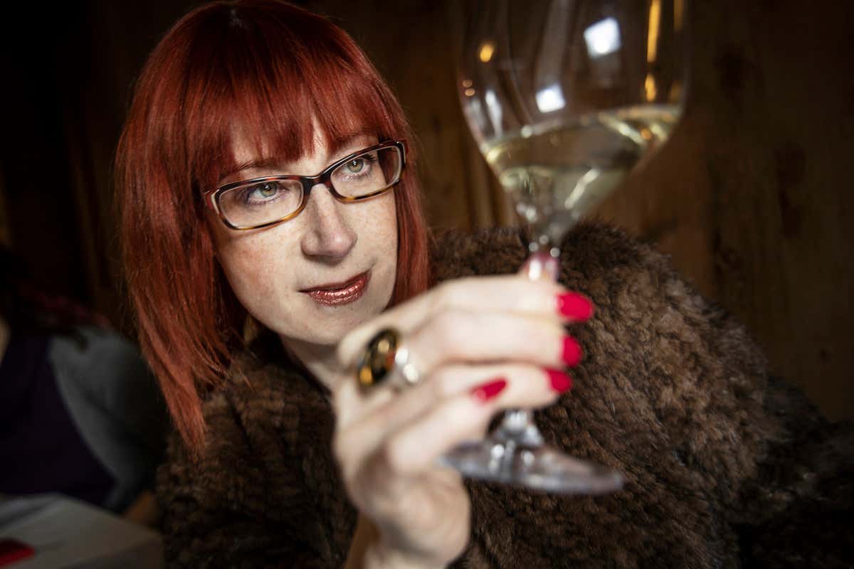 Alessandra Piubello Le guide dei vini hanno ancora senso? Alessandra Piubello Le guide dei vini hanno ancora senso?