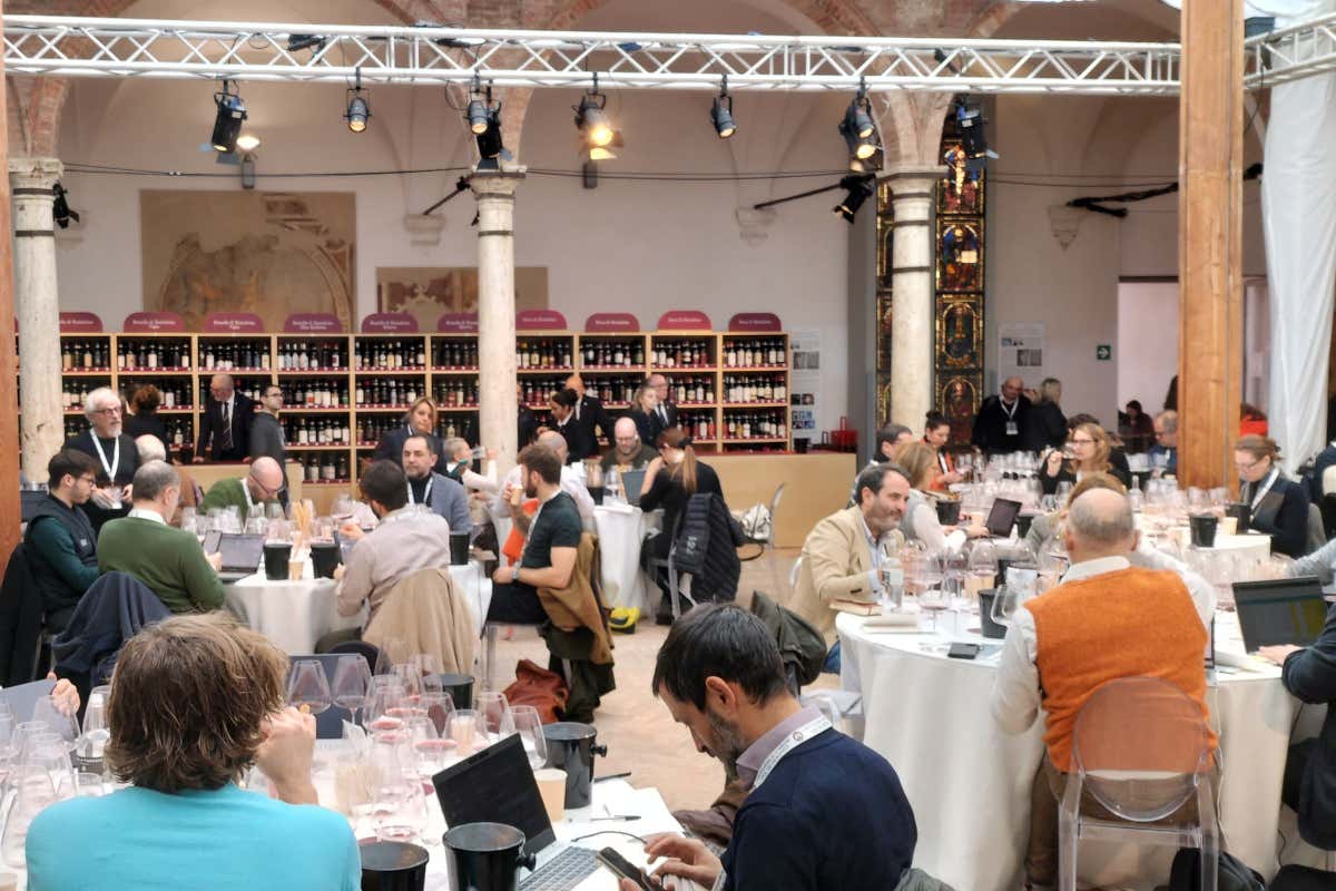 Brunello di Montalcino, oltre 2mila partecipanti per la 34ª edizione dell’evento Brunello di Montalcino, oltre 2mila partecipanti per la 34ª edizione dell’evento