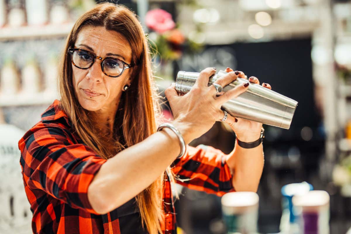 Dalla Carrà ad Amadeus: ecco la drinklist che celebra 10 conduttori di Sanremo