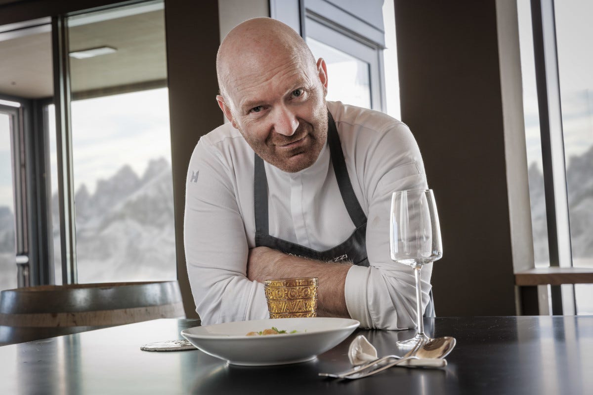 Alfio Ghezzi approda a InAlto  Alfio Ghezzi tra le Dolomiti: il cuoco approda a InAlto