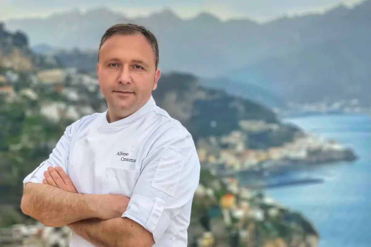 Alfonso Crescenzo&nbsp; Alfonso Crescenzo guider&agrave; le cucine del Monastero Santa Rosa