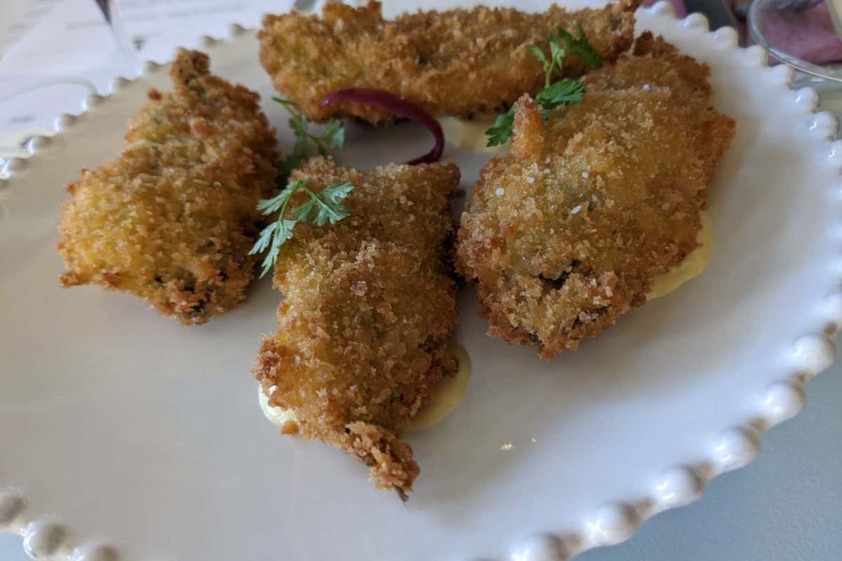 Alici in carrozza  Bulichella, vini di carattere tra il Giappone e la Toscana