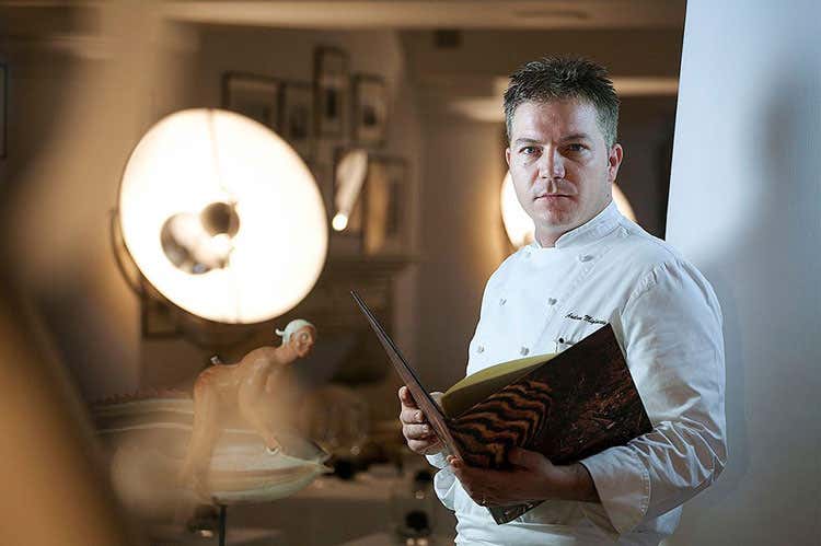 (All’Olivo i 40 anni di Cuvée Louise con le stelle di Migliaccio e Cerea)