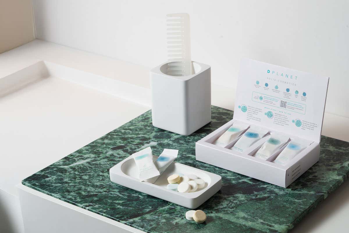 Detergenza e cosmesi green: nuove frontiere per l’ospitalità responsabile Detergenza e cosmesi green: nuove frontiere per l’ospitalità responsabile