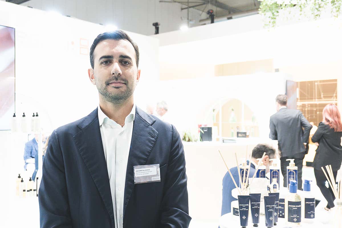 Dal ristorante alla camera d’hotel: la detergenza professionale si fa sostenibile