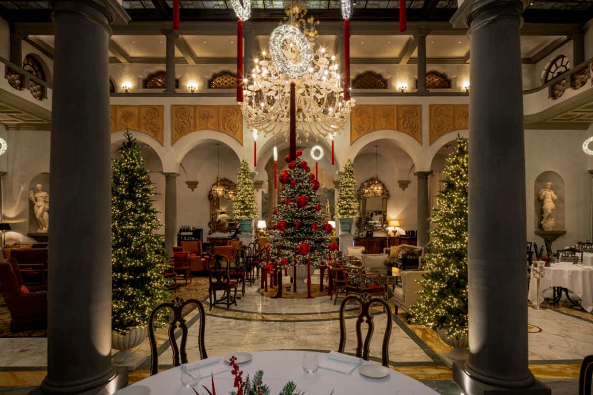 I migliori allestimenti natalizi 2025 degli hotel: Park Hyatt Milano I migliori allestimenti natalizi 2025 degli hotel: Park Hyatt Milano