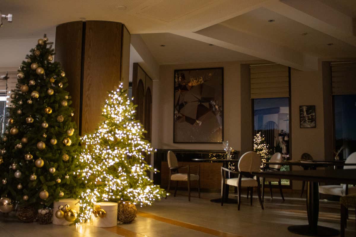 I migliori allestimenti natalizi 2025 degli hotel: Park Hyatt Milano I migliori allestimenti natalizi 2025 degli hotel: Park Hyatt Milano