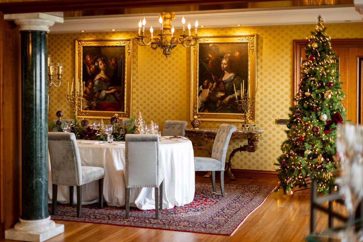 I migliori allestimenti natalizi 2024 degli hotel: Tivoli Palazzo Gaddi I migliori allestimenti natalizi 2024 degli hotel: Tivoli Palazzo Gaddi