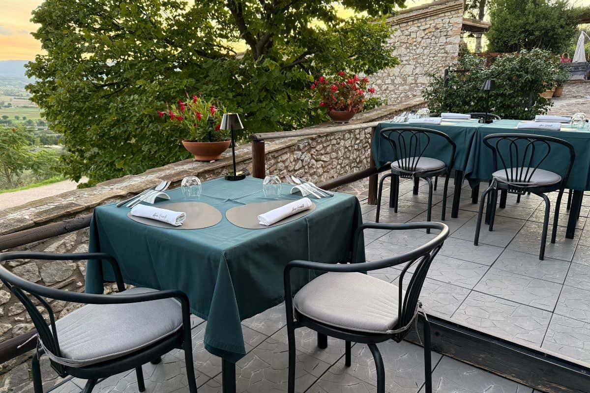 Alma Errante: il ristorante da 20 coperti e cucina senza confini sulle colline umbre Alma Errante: il ristorante da 20 coperti e cucina senza confini sulle colline umbre