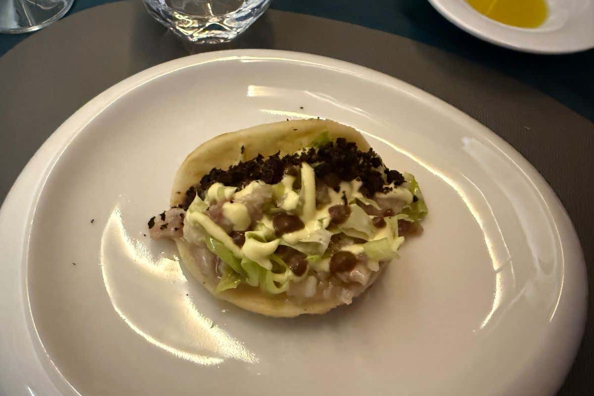 Alma Errante: il ristorante da 20 coperti e cucina senza confini sulle colline umbre