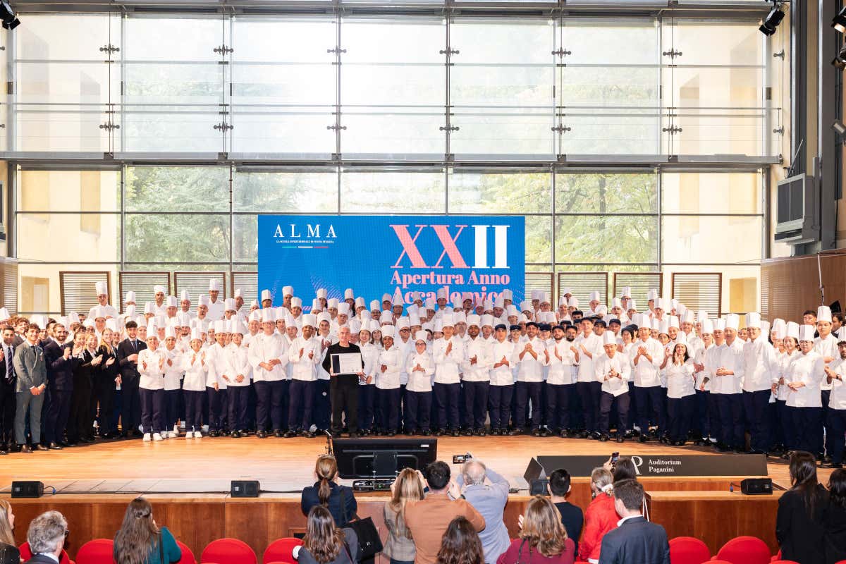 Alma inaugura l’anno accademico con un premio a chef Ferran Adrià Alma inaugura l’anno accademico con un premio a chef Ferran Adrià