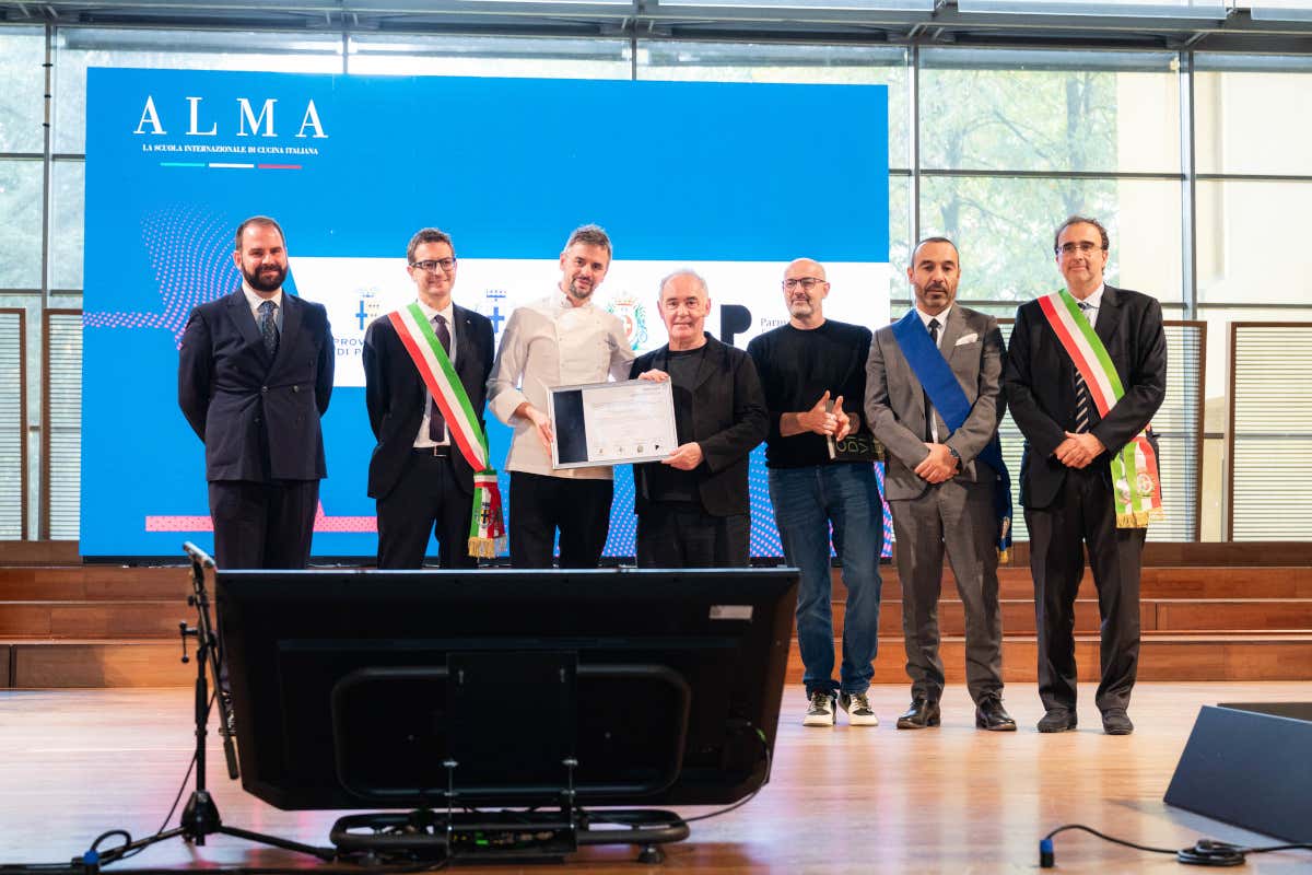 Alma inaugura l’anno accademico con un premio a chef Ferran Adrià Alma inaugura l’anno accademico con un premio a chef Ferran Adrià
