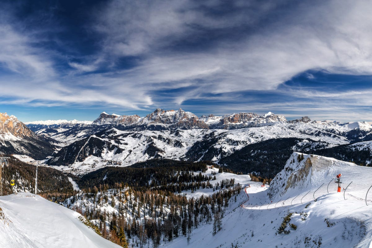 Il fascino delle Dolomiti Patrimonio Unesco In Alta Badia al via la stagione dello sci
