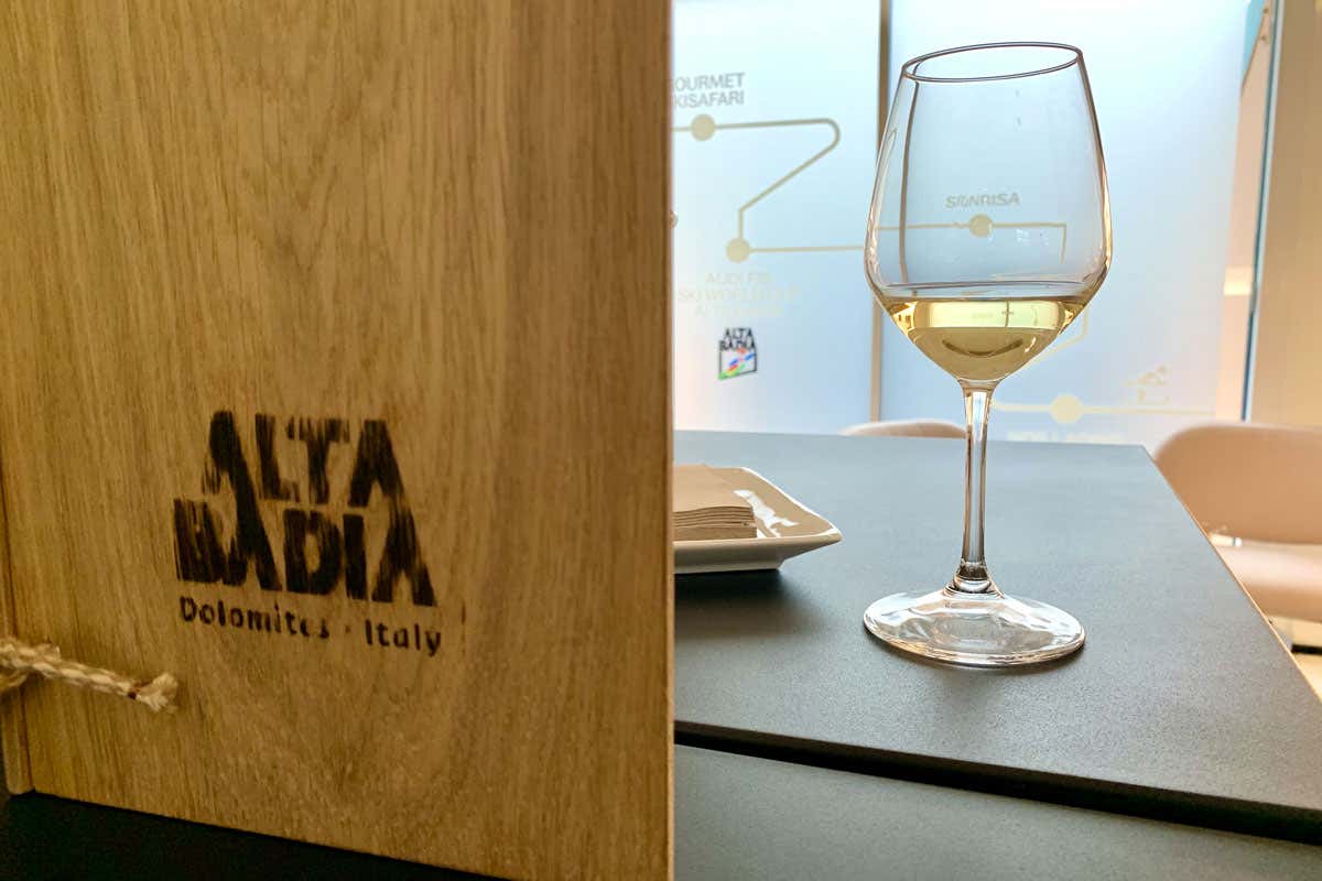 Sci, enogastronomia e territorio: l'Alta Badia va in scena Sci, enogastronomia e territorio: l'Alta Badia va in scena