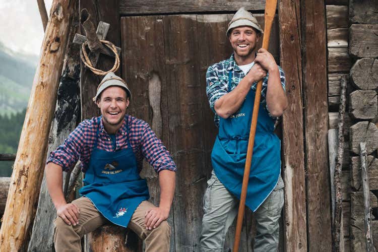 Ossi e Robert Rottonara - Al via l'estate ladina dell'Alta Badia tra gite in quota e vecchi mestieri