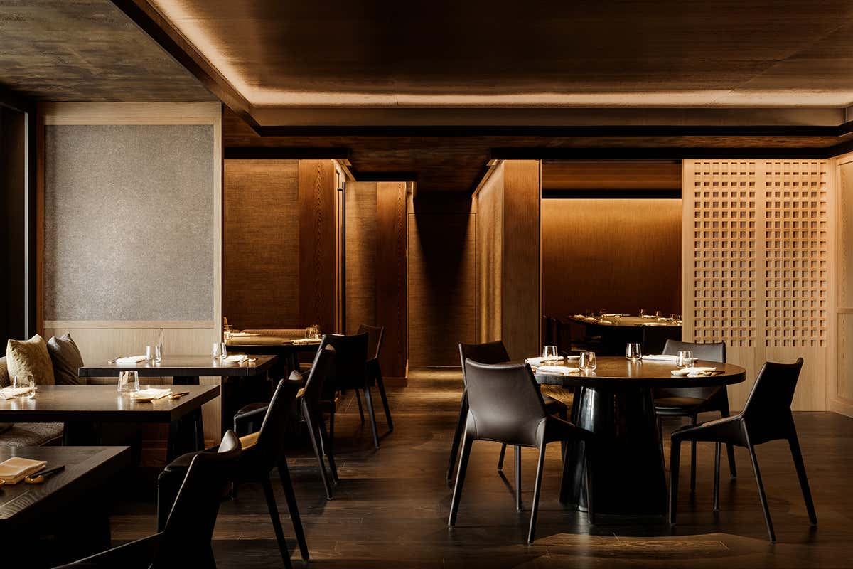 La sala interna del ristorante Enju