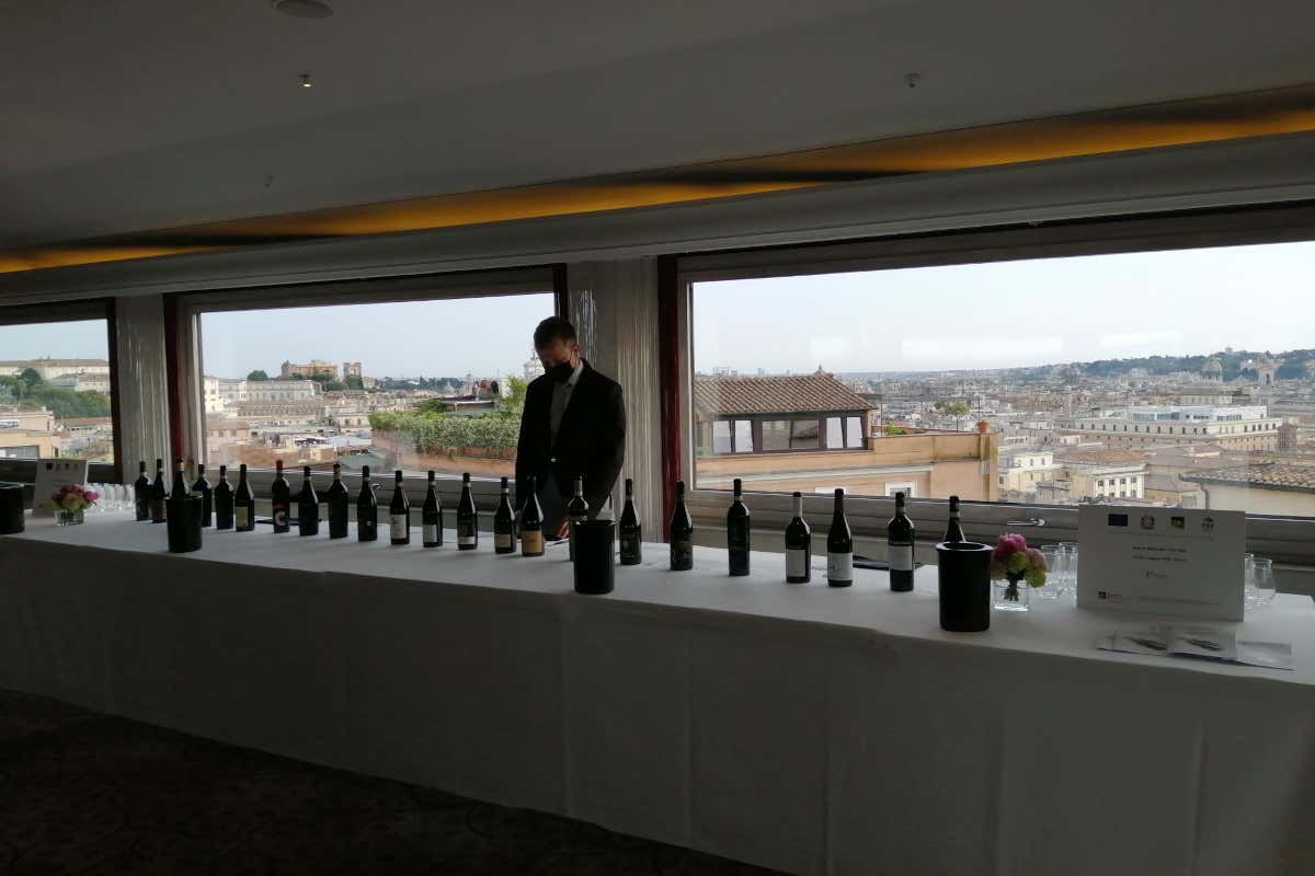 La terrazza dell'Hotel Hassler Dalla Valpolicella alla Citt&agrave; eterna, Roma scopre l'Amarone